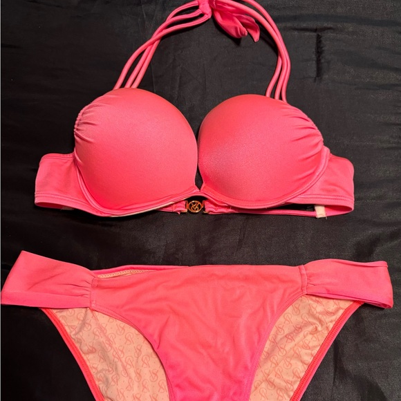 Victoria Secret bombshell bikini - Picture 1 of 4